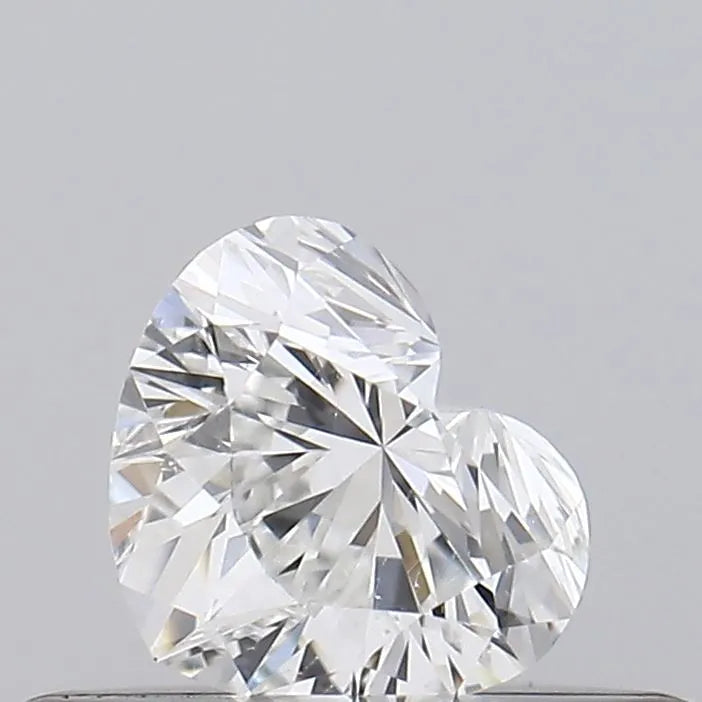0.15ct Round Natural Diamond (Colour E, Clarity VS1, Cut VG, GIA Certified)