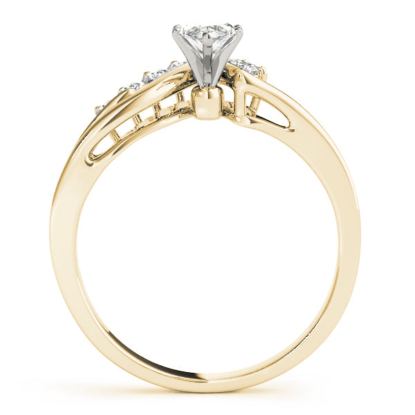 Graduated Split-Shank Diamond Engagement Ring (1/6 ct. tw.)