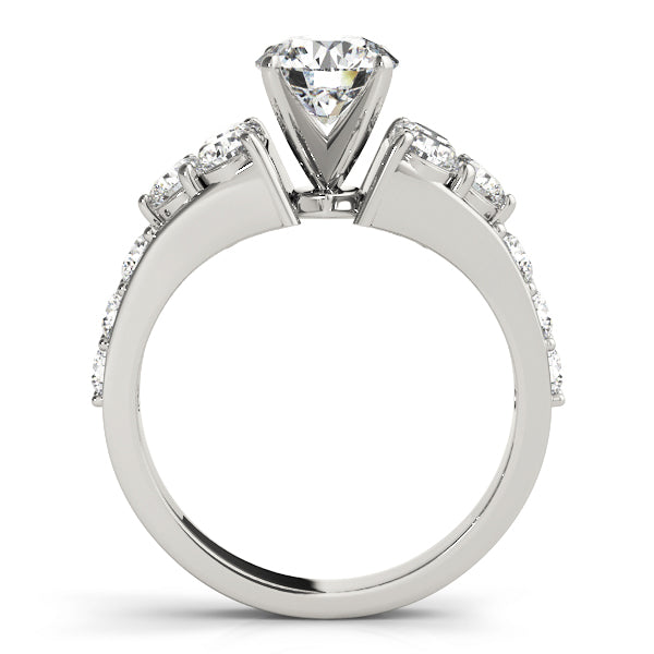 Graduated Three-Stone Diamond Engagement Ring (1 ct. tw.)