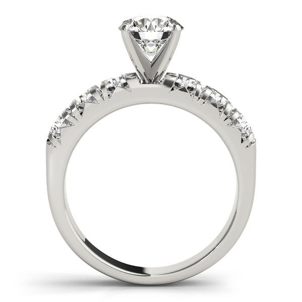 Graduated Five-Stone Diamond Engagement Ring (7/8 ct. tw.)